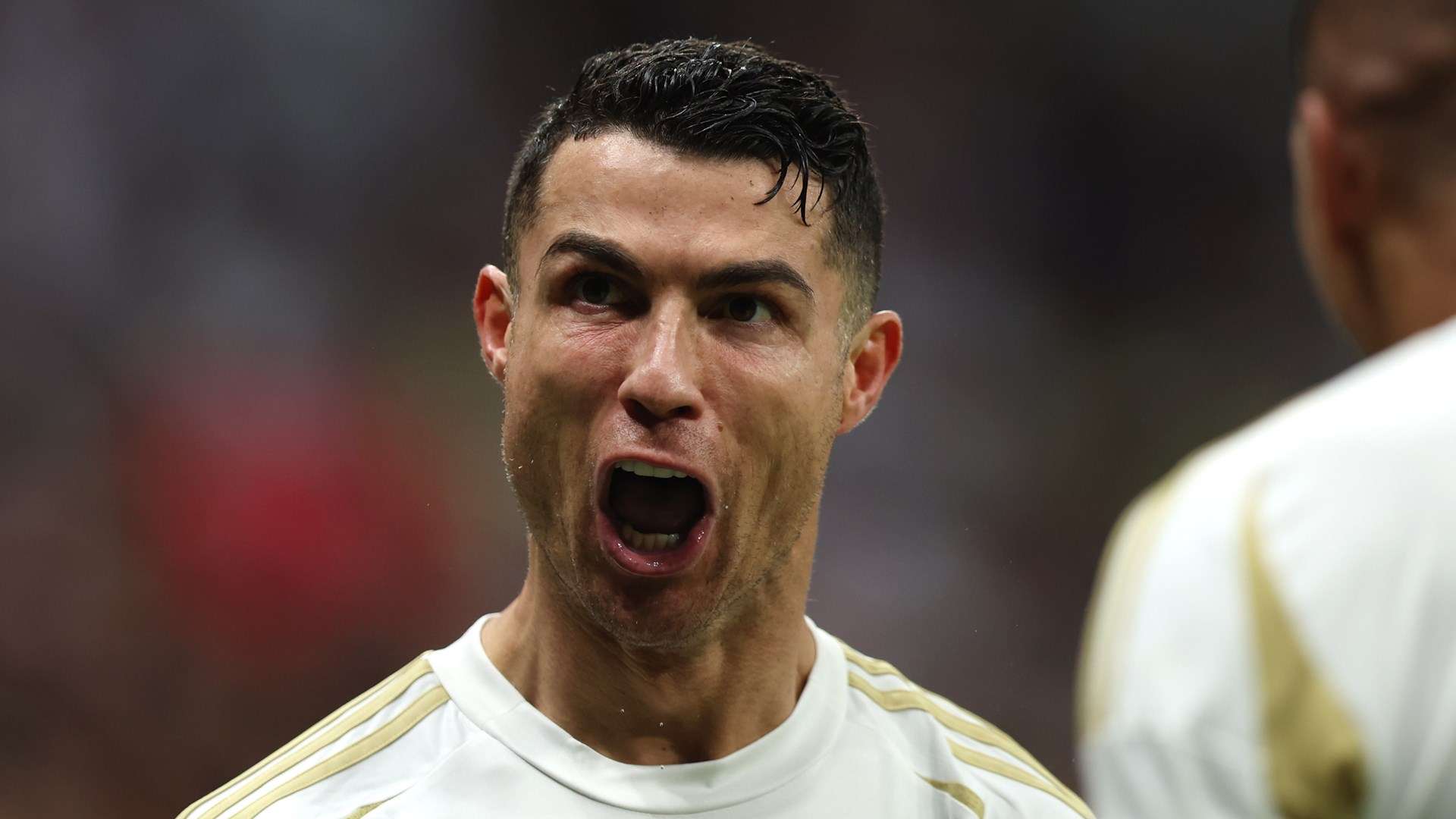 而是与自己 而是与自己